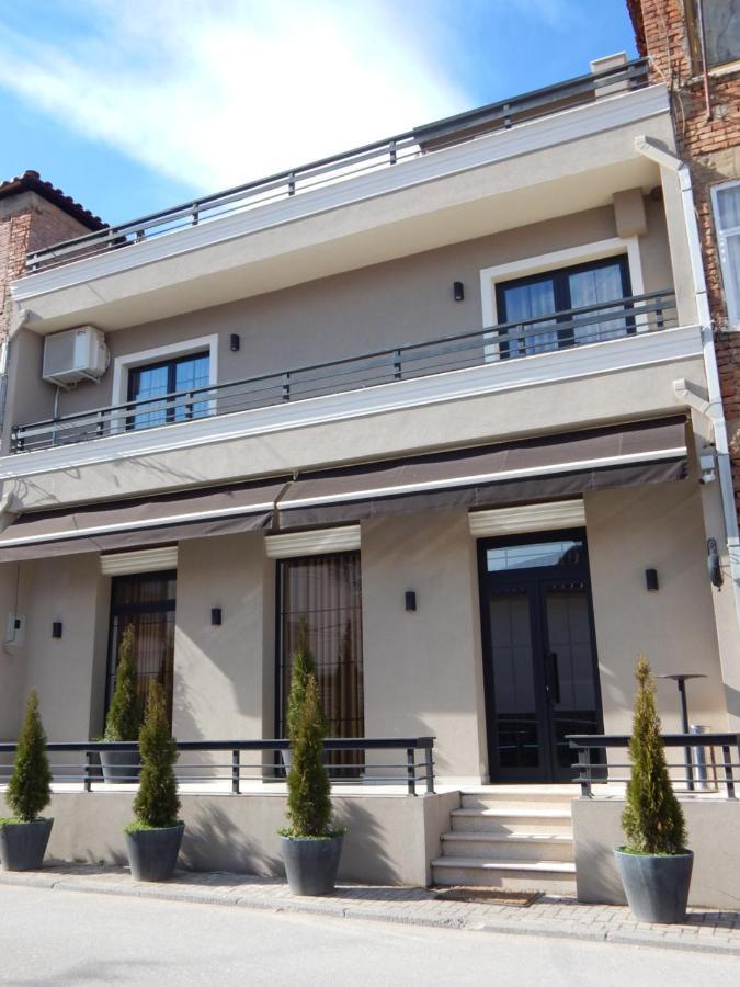 Small Hotel Ora Pogradec Exterior photo